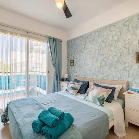 Apartament With Pool And Terrace